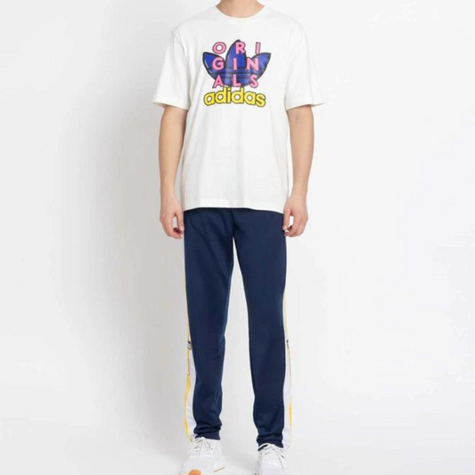 ADIDAS ORIGINALS  White Logo Regular Fit T-Shirt