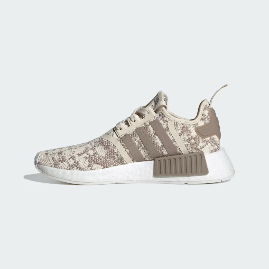 Women ADIDAS Originals NMD_R1 SHOES