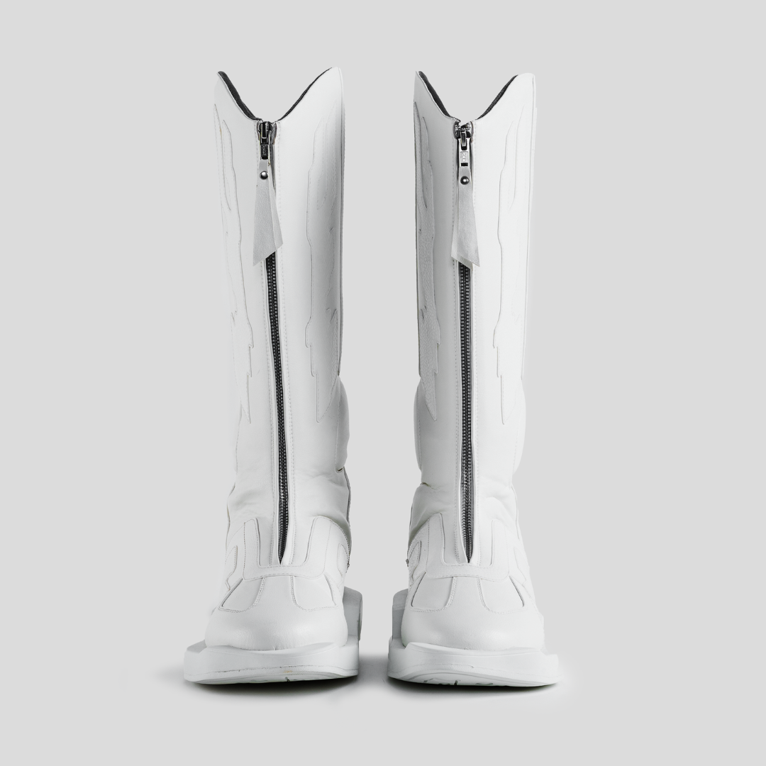 Thaely White Stork Reflex Boots | Sustainable Boots